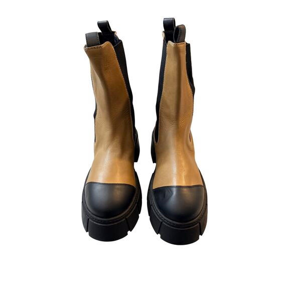 Free People Maren Mid Chelsea Boots Tan & Black Leather Lug Sole EU 39.5 NEW - Picture 4 of 9